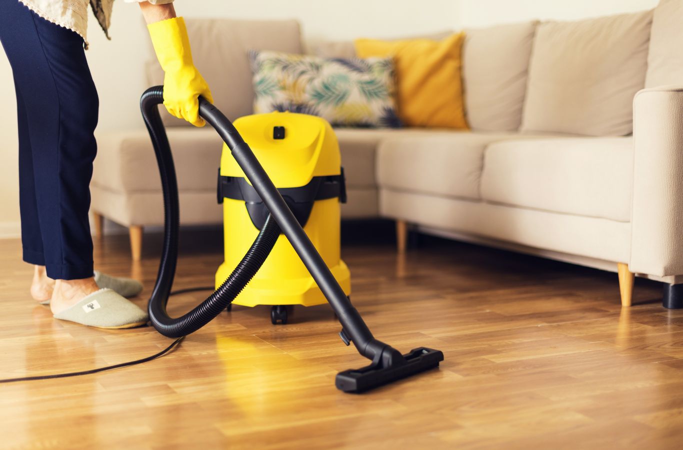 A Sunshine Clean Pros expert delivering cleaning services in Hopewell, NJ, displaying dedication and precision in every job. Cleaning Services near me.